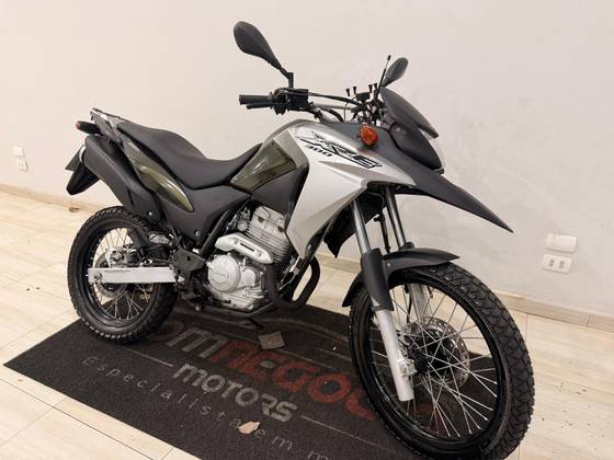 HONDA XRE 300 HONDA XRE 300